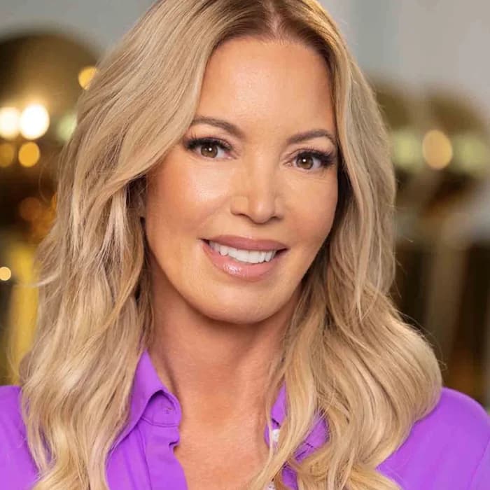 Jeanie Buss